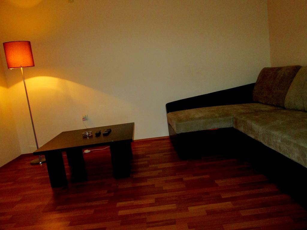 Max Comfort Hotel Kutaisi Room photo